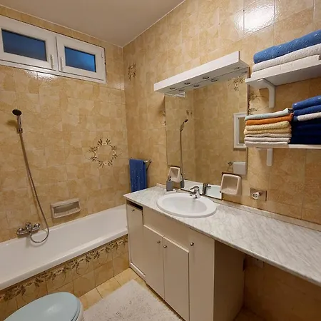 Agata Agnese Homes 카를라조