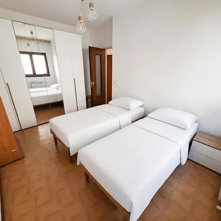 아파트 Agata Agnese Homes *